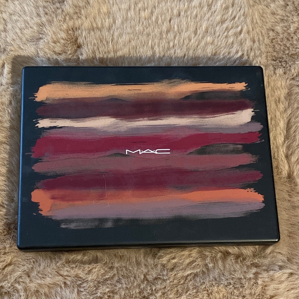 MAC Art Library Flame-Boyant Eyeshadow Palette